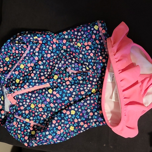 4 - 2T bathing suits - Picture 2 of 6